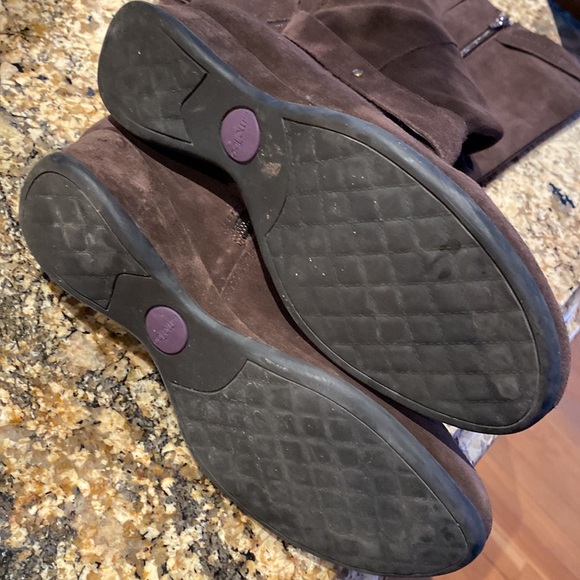 Me too suede boots - Picture 5 of 5